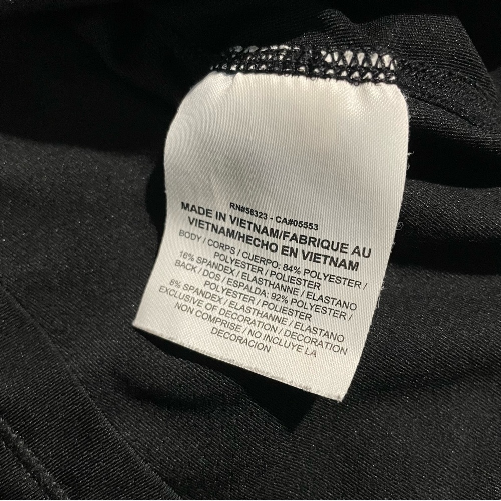 Like New Girls Nike Tshirt - Picture 3 of 3